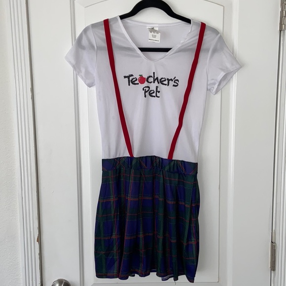 Teachers Pet costume Spirit Halloween - Picture 2 of 7